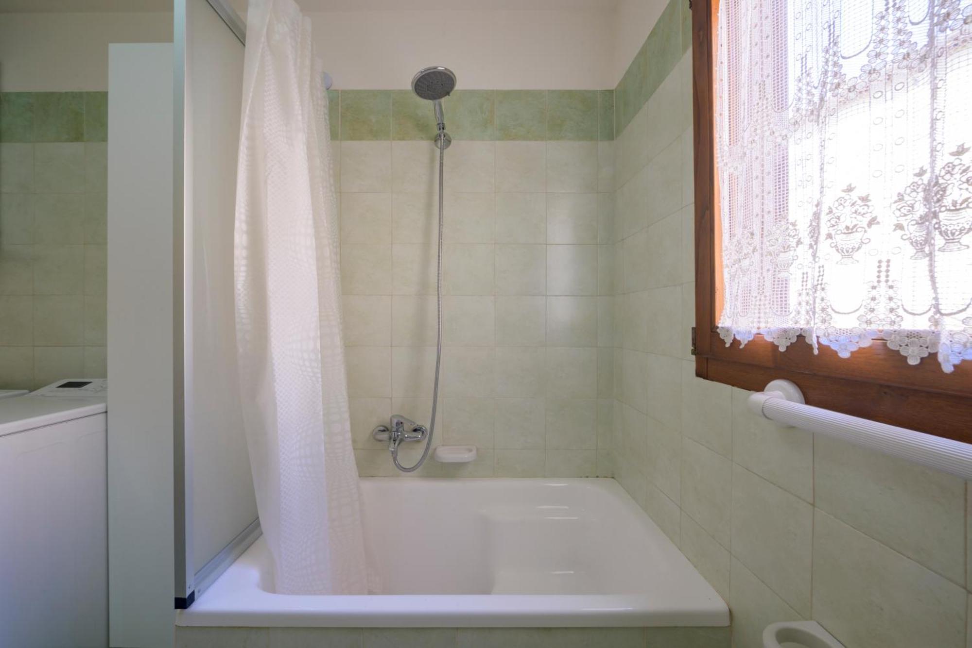 Via Mazzini 23A Apartment กุบบีโอ ภายนอก รูปภาพ