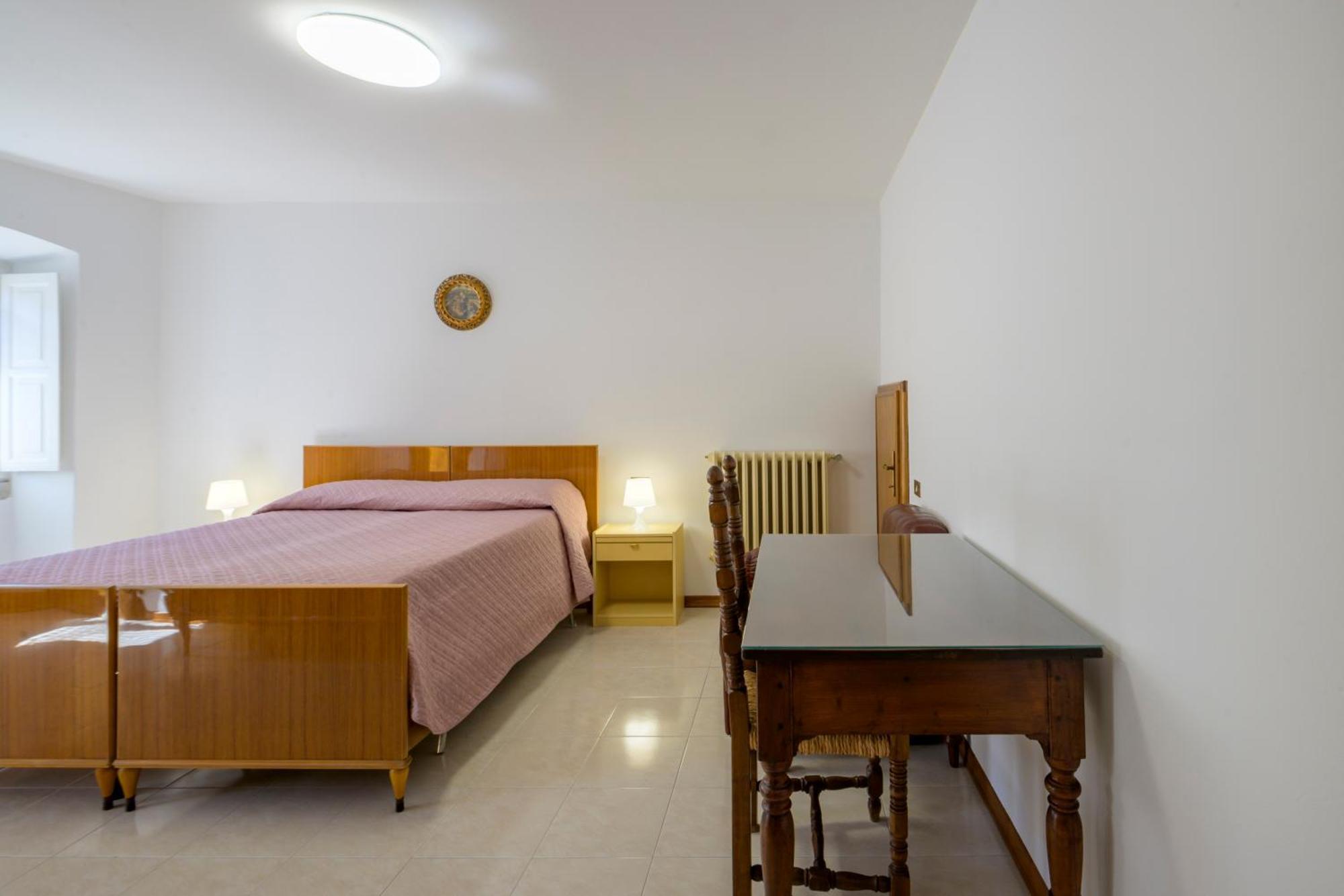Via Mazzini 23A Apartment กุบบีโอ ภายนอก รูปภาพ