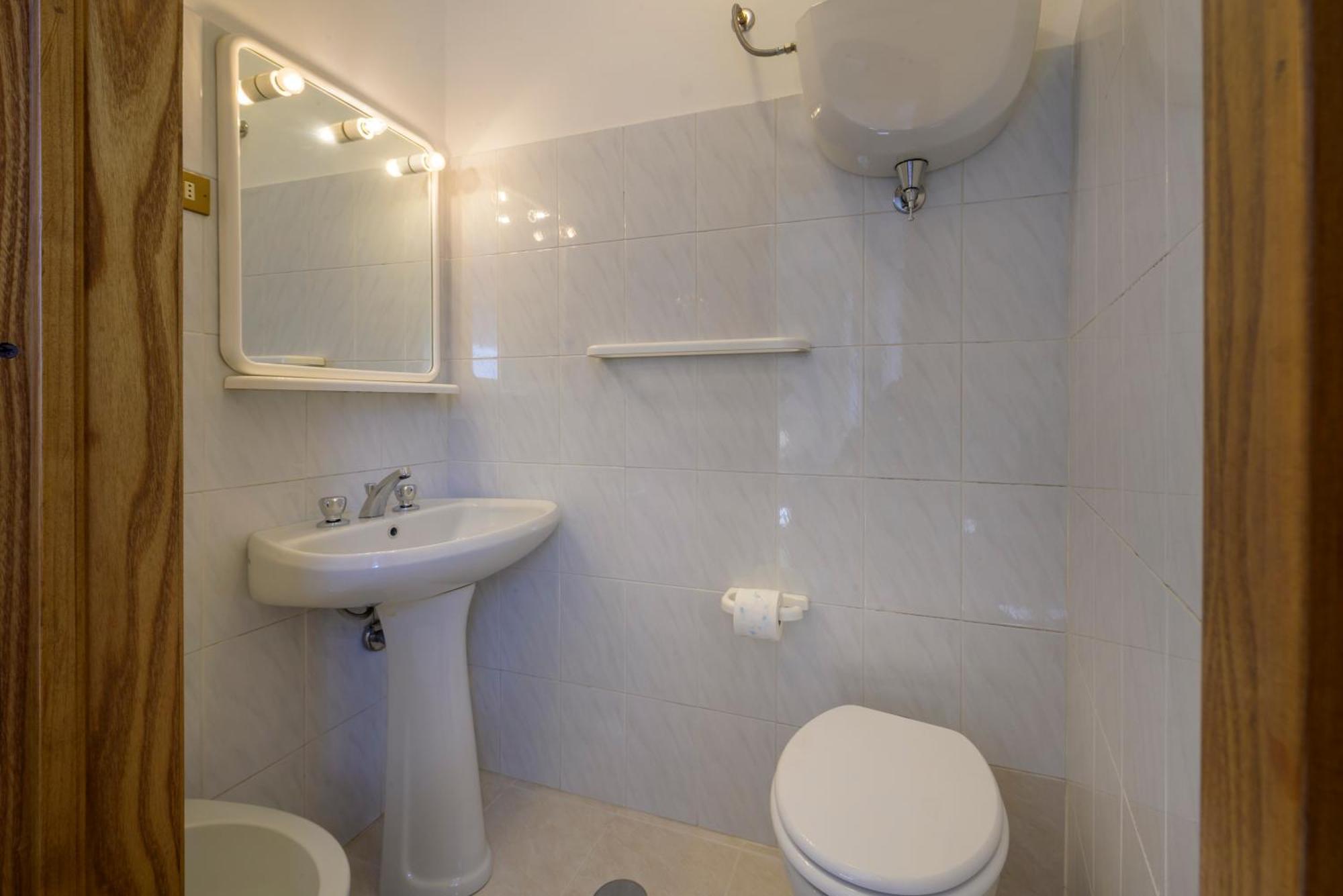 Via Mazzini 23A Apartment กุบบีโอ ภายนอก รูปภาพ