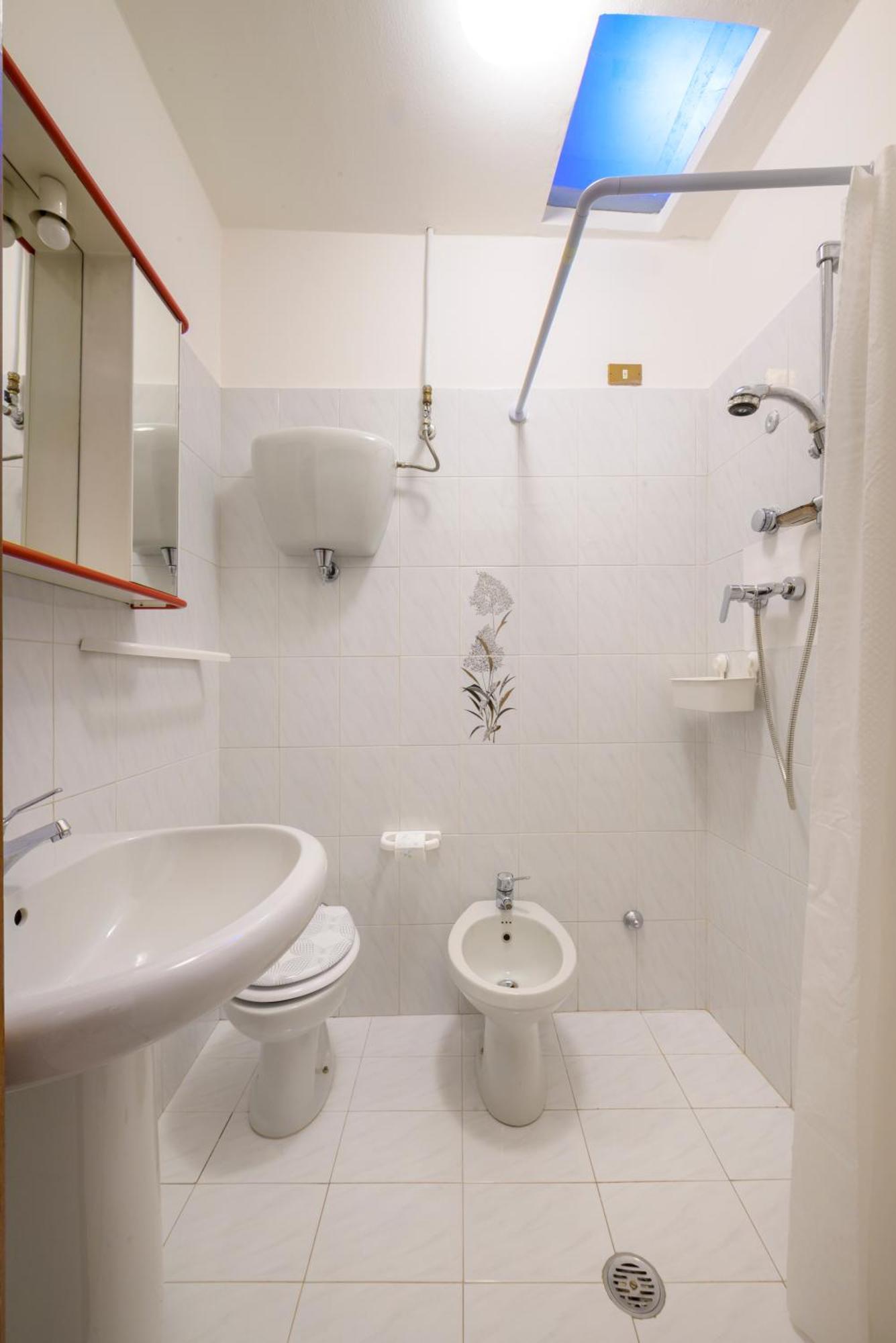 Via Mazzini 23A Apartment กุบบีโอ ภายนอก รูปภาพ